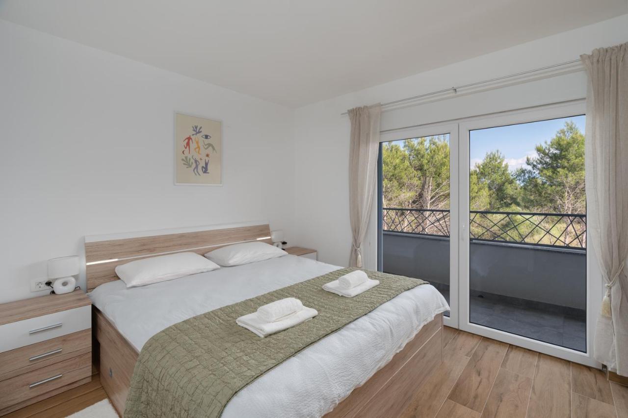 Number One Apartments 维尔 外观 照片