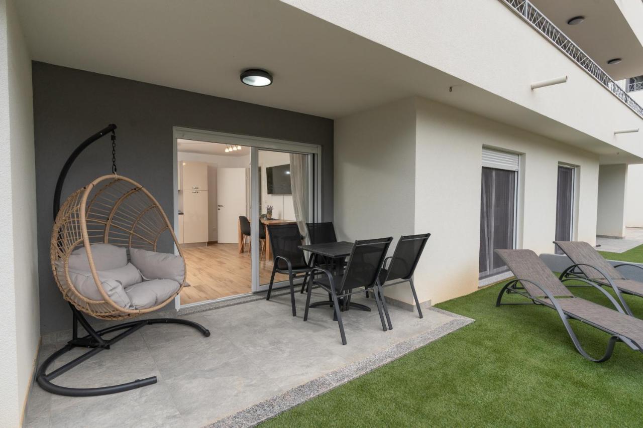 Number One Apartments 维尔 外观 照片